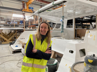 Jeannette am Heck.jpg